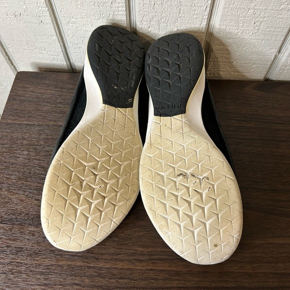 Clarks Privolution Cross Slip On Shoe, size 9. - Picture 2 of 7